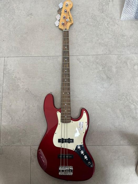 Chitara Electrica Squier Jazz Bass -A-