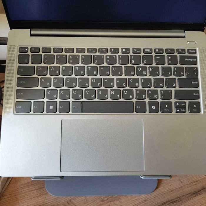 Ноутбук Lenovo ideapad slim 5 14imh9