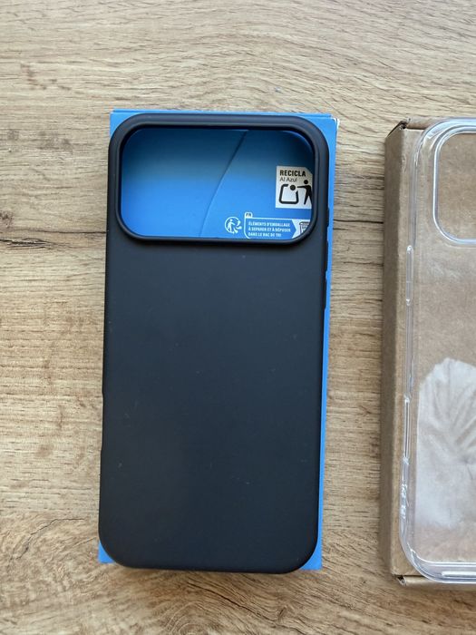 Калъфи за Iphone 17 pro max/15pro max