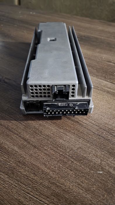 Усилвател BMW M VERST Top hi fi Logik 7 X5 E70 individual  ,