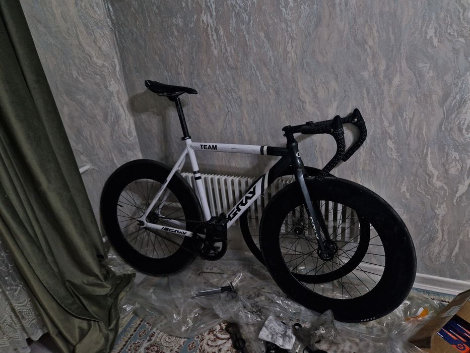 Gray Team fixed gear
