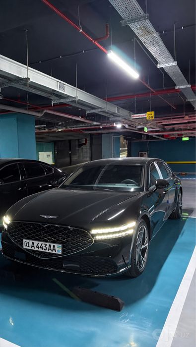 Genesis G90 новая янги