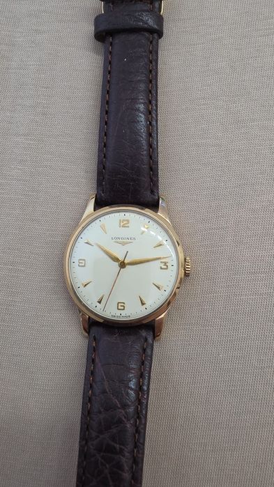 Ceasuri aur Omega Longines