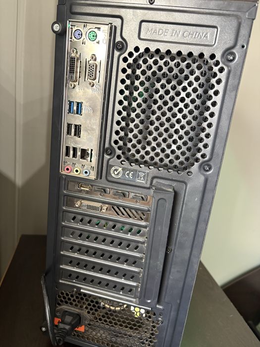 Гейминг Компютър