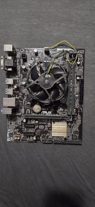 Vând kit placa de bază