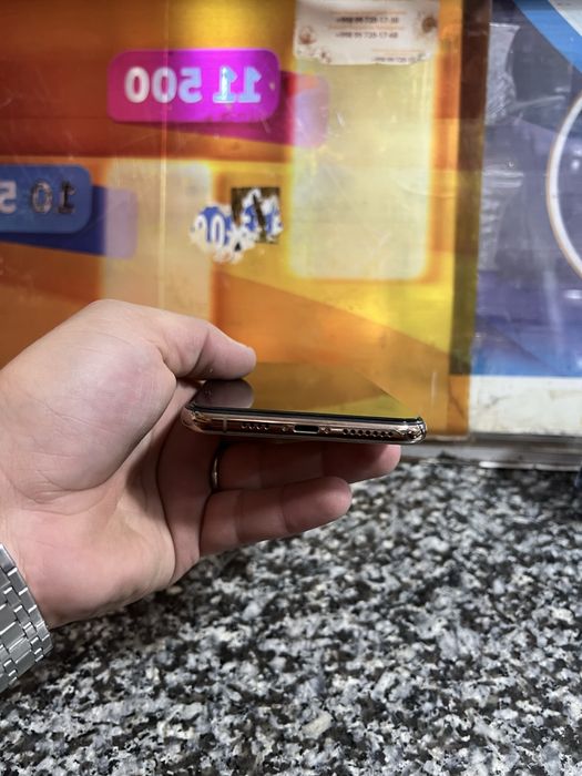 Iphone XS MAX Gold 256 77%