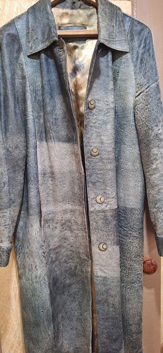 Кожаное пальто L, Roberto Kavalli