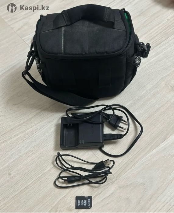 Canon 250D в идеальном состоянии