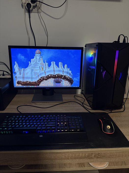 Vand PC complet Unitate+Monitor