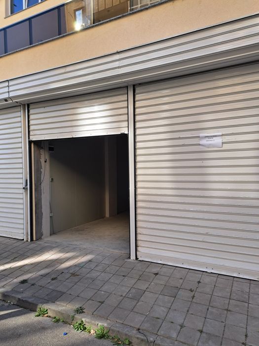 Дава се под наем Гараж / Паркомясто в Пазарджик, Окръжна болница - 30 кв.м за 76.5 € - Снимка #2