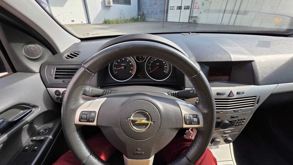 Opel Astra H 1.4 benzina 2008