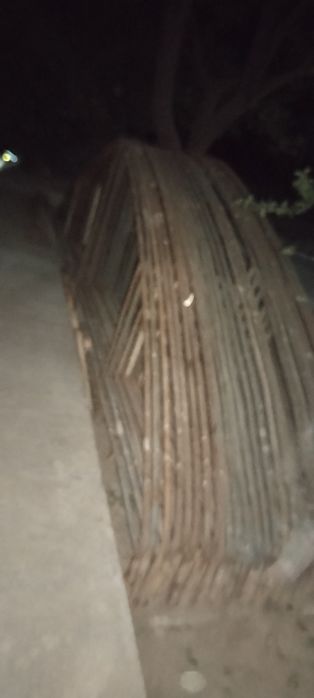 Partik sotiladi 4 sutikka joylawadi 25 turbadan yasalgan hamma. Narsa