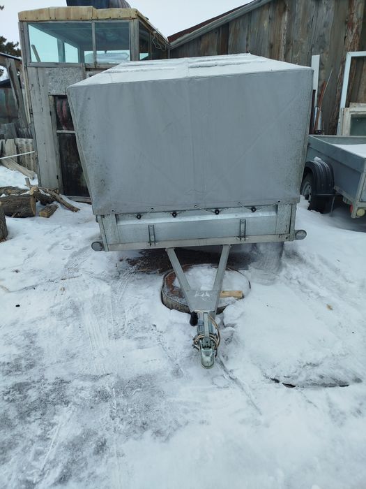 Продам прицеп новый