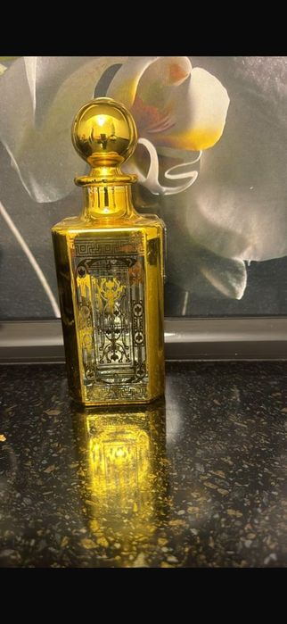 Флакон,  графин для парфюма для духов.