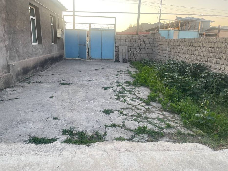 Yer sotiladi tuzel hilol mahallada 3 sotok