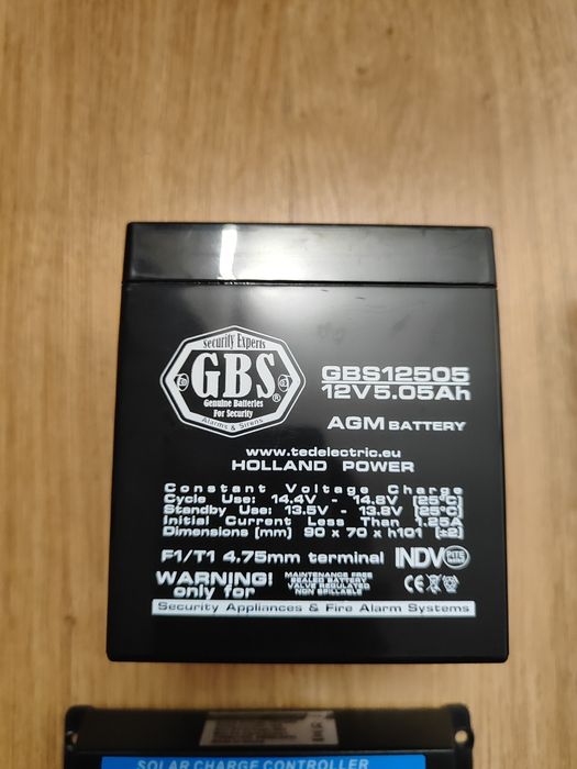 Vând sistem fotovoltaic