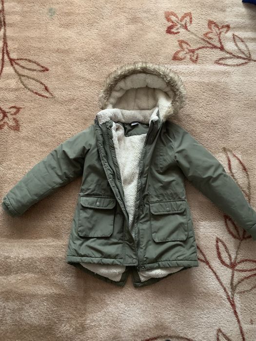 Geaca de iarna fetite marimea 134/140