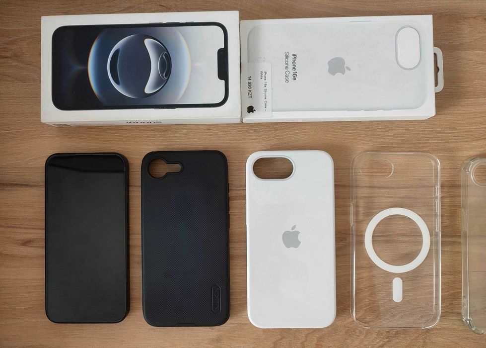 iPhone 16e - Идеальное Состояние