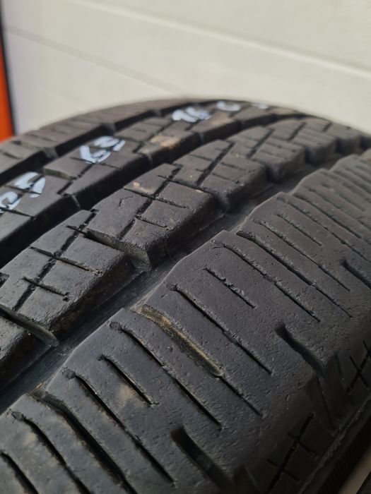 Всесезонни гуми за Бус 2 броя PIRELLI 4Seasons 205 65 R16C дот 0816