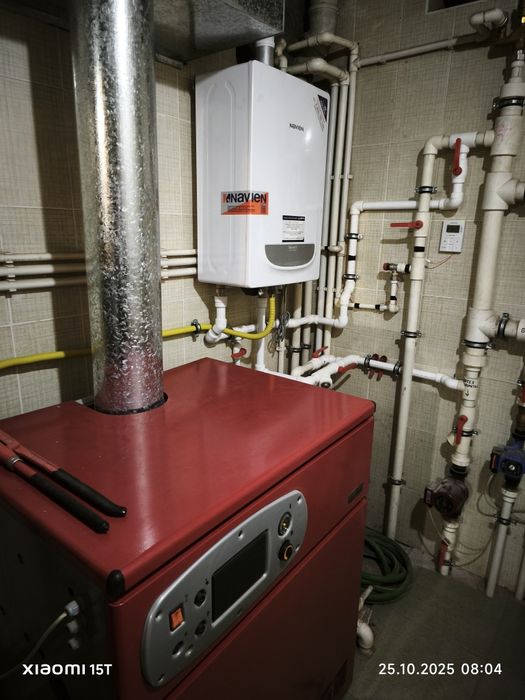 Почти новый двухконтурный котел. Производство Корея.