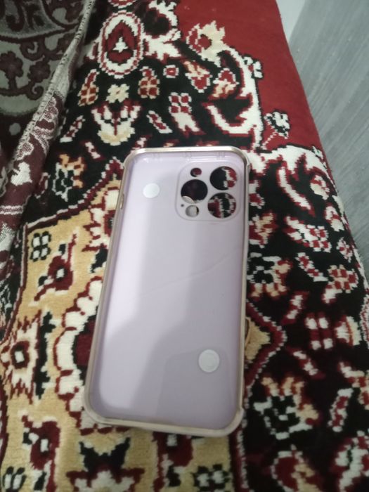 Чехлы для айфон 13про