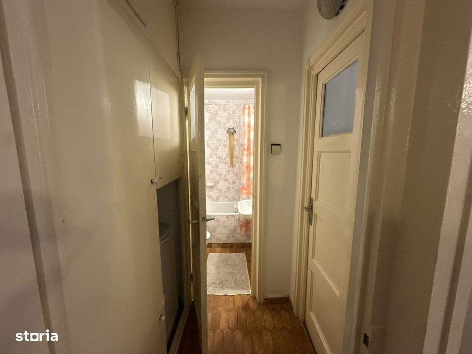 Apartament cu 2 camere la 3 minute de metrou Piața Romană