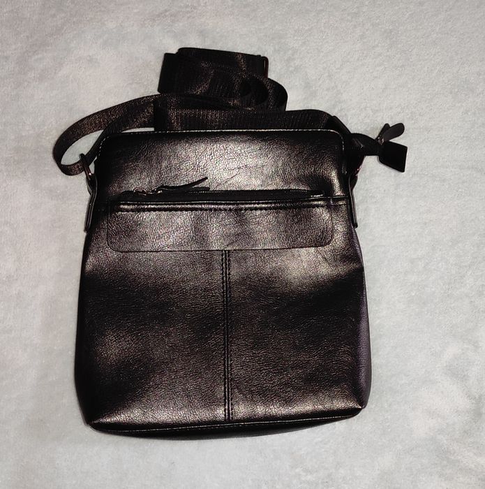 Кожена мъжка чанта