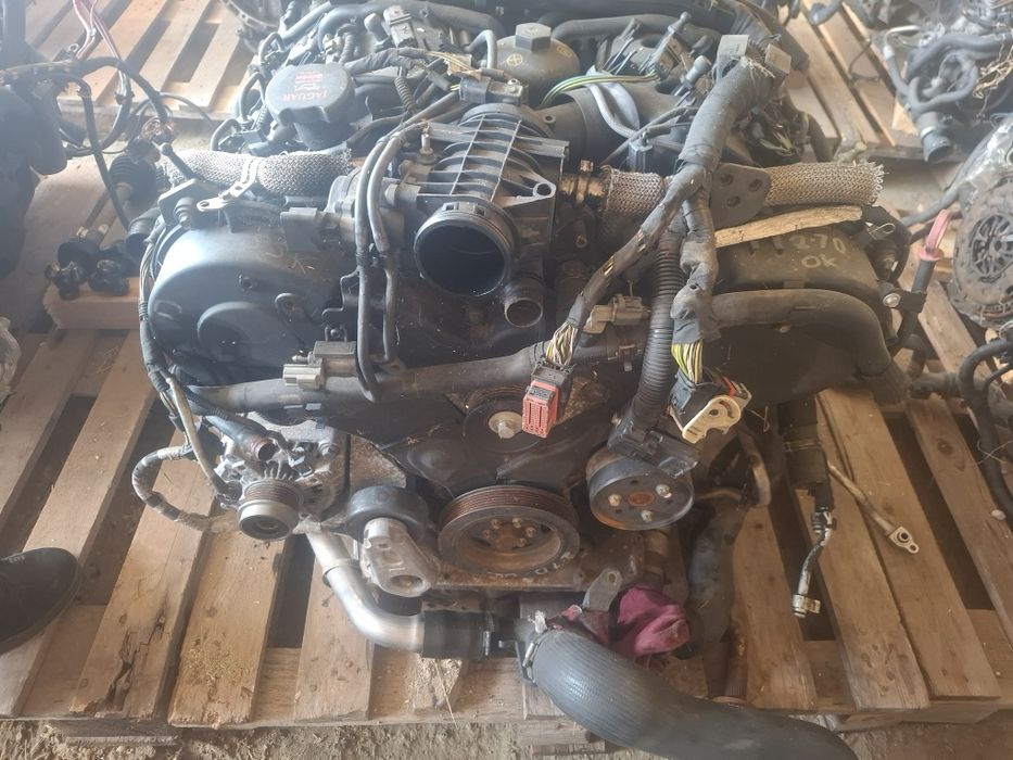Vând motor jaguar XF 2.7D 2007 207 CP