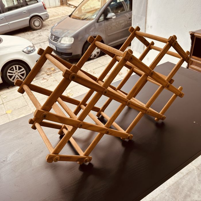 Скандинавска дървена стойка за вино – винтидж, разтегателна (Швеция)