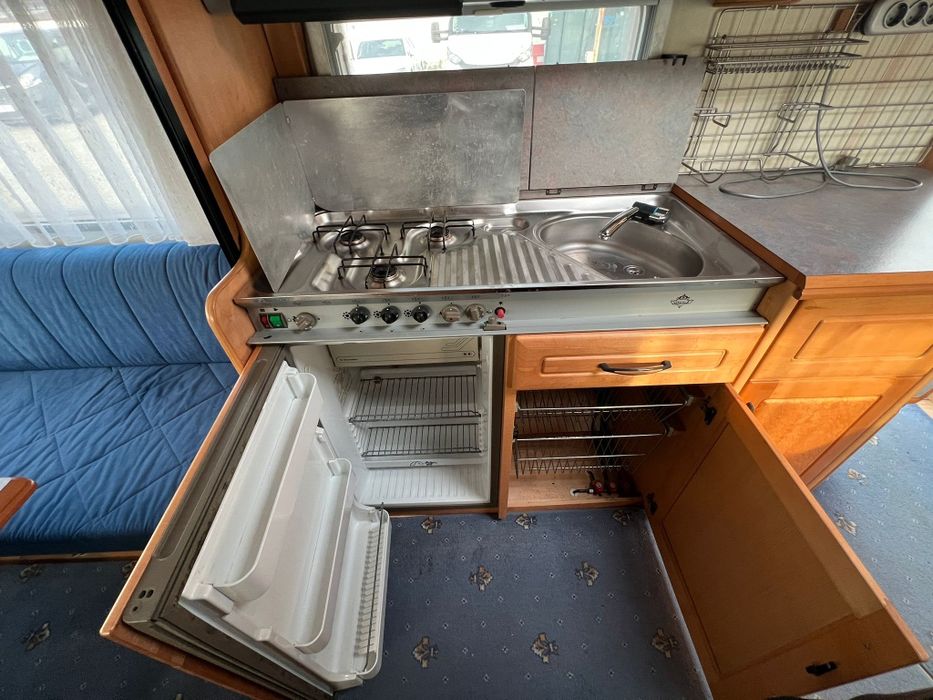 Rulotă Hobby Exclusiv 440 # 4-5 Persoane # Boiler# Stare Foarte Bună #