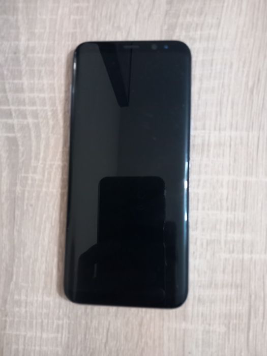 Телефон самсунг S8+