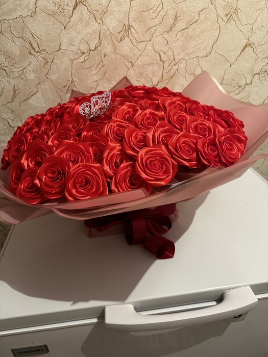 Букет из атласных лент