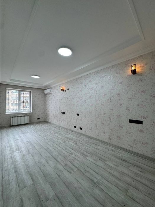 Продается 4х ком квартира в новостройке, ор-р: пос-во Казахстана,202м²