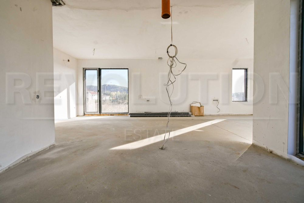 Продава се Къща в с. Рударци, Област Перник - 1079 кв.м за 472 €/кв.м - Снимка #1