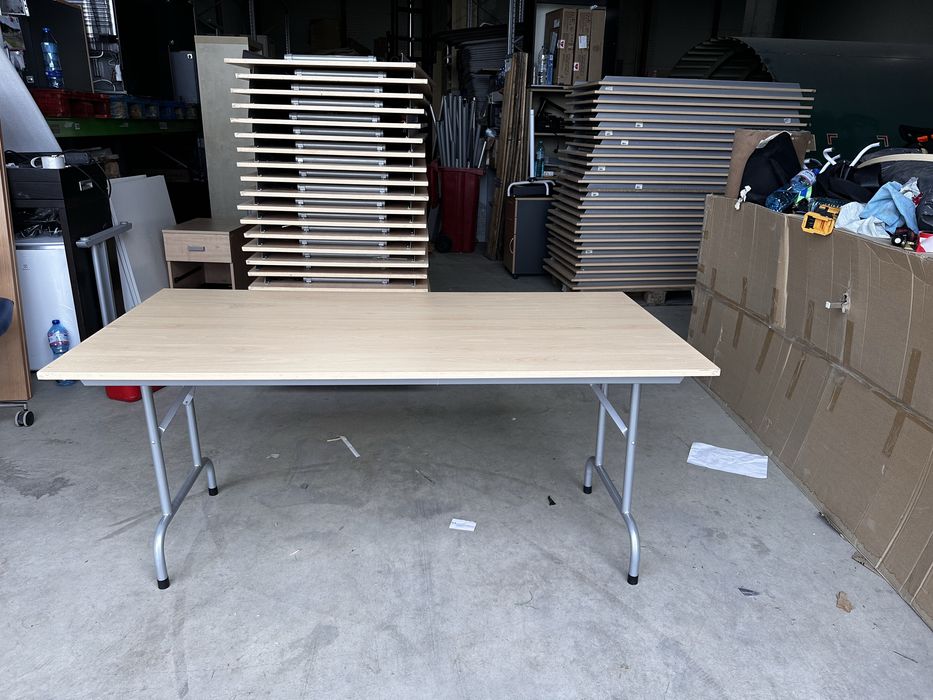 Разтегателна маса с метална конструкция 160х80 см –