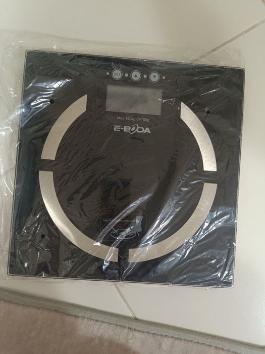 Cantar de baie electronic