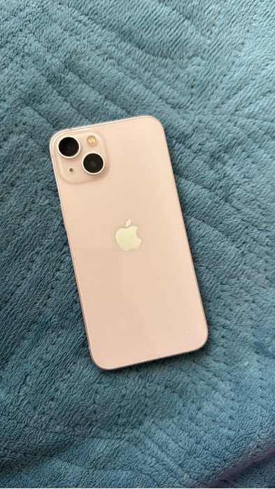 Айфон 13 розовый