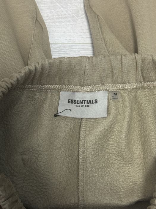Pantaloni Essentials