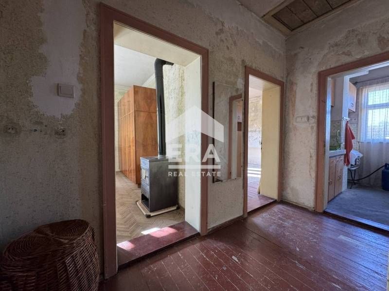 Продава се Етаж от къща в Силистра, Център - 138 кв.м за 473 €/кв.м - Снимка #8