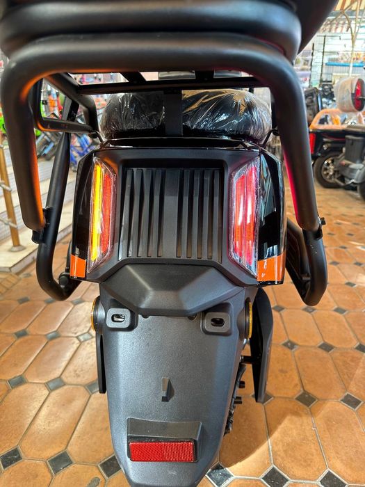 Elektro skuter dastafka bor