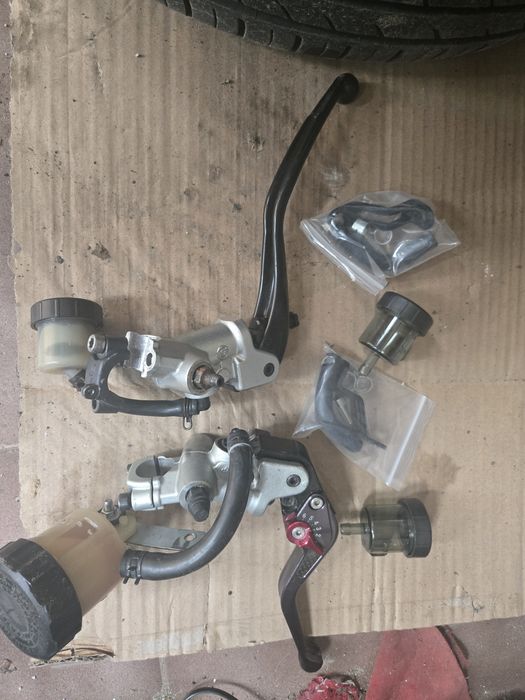 Радиални помпи BREMBO