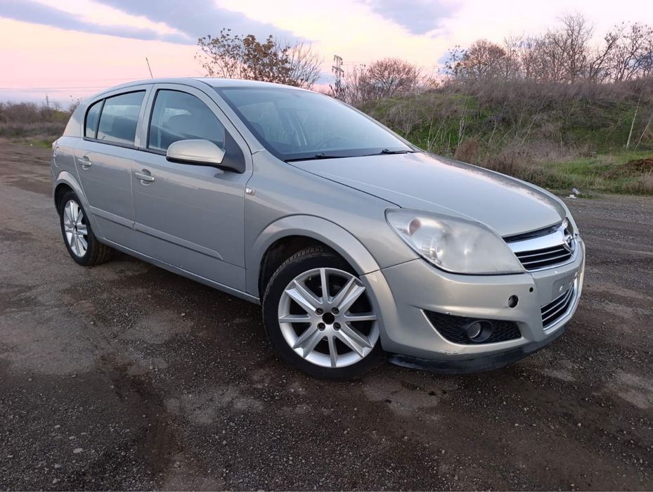 Opel Astra 1.4i 90к.с