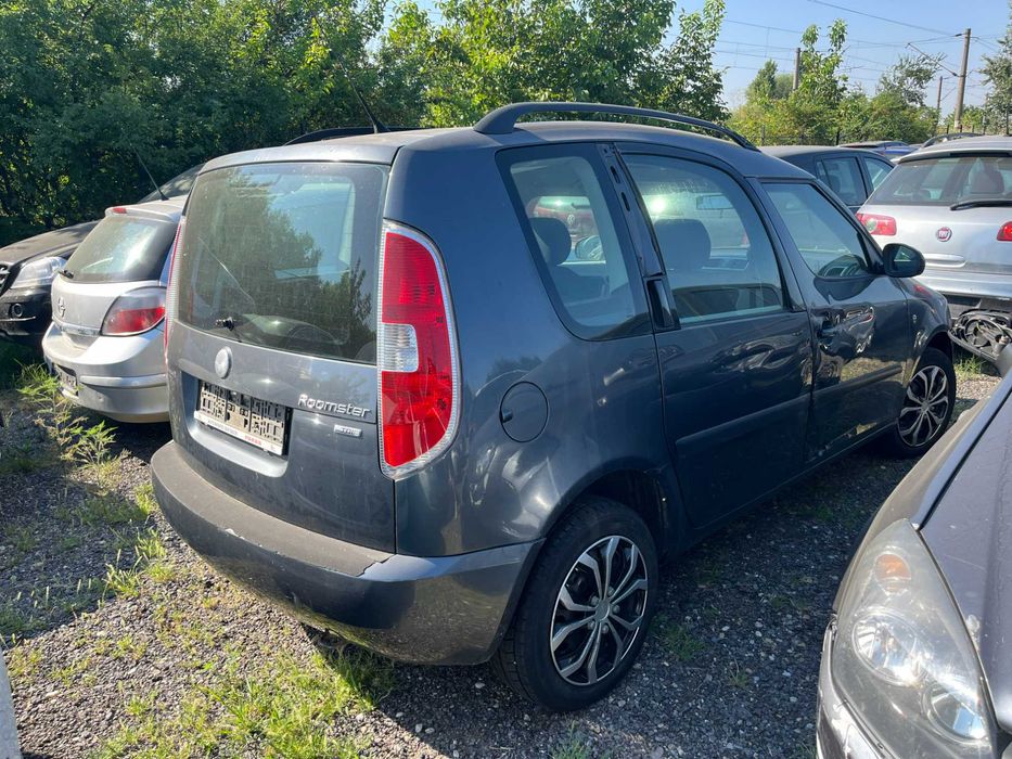 Dezmembrez Skoda Fabia 2,Skoda Roomster,Skoda Praktik 2007 1,4 TDI,1,2 benzina