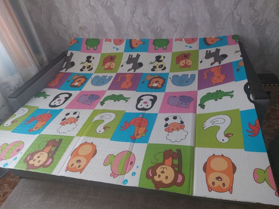Детский коврик развивающихся