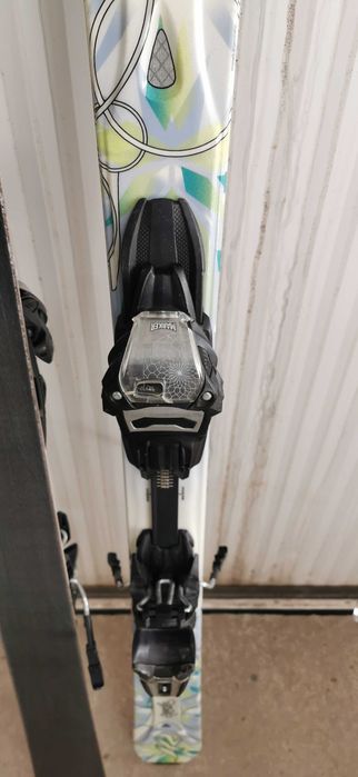 Schiuri K2 SuperLight 153 cm + legături Marker – pregătite de sezon