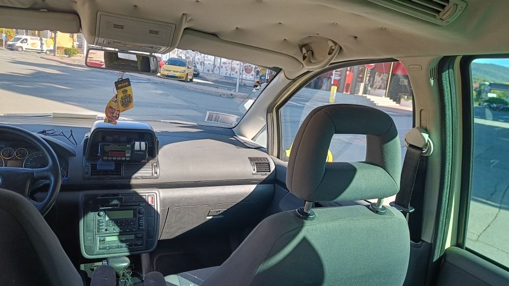 Volkswagen Sharan 1.9TDI 115 к.с.