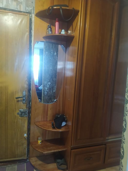 Продам прихожку недорого