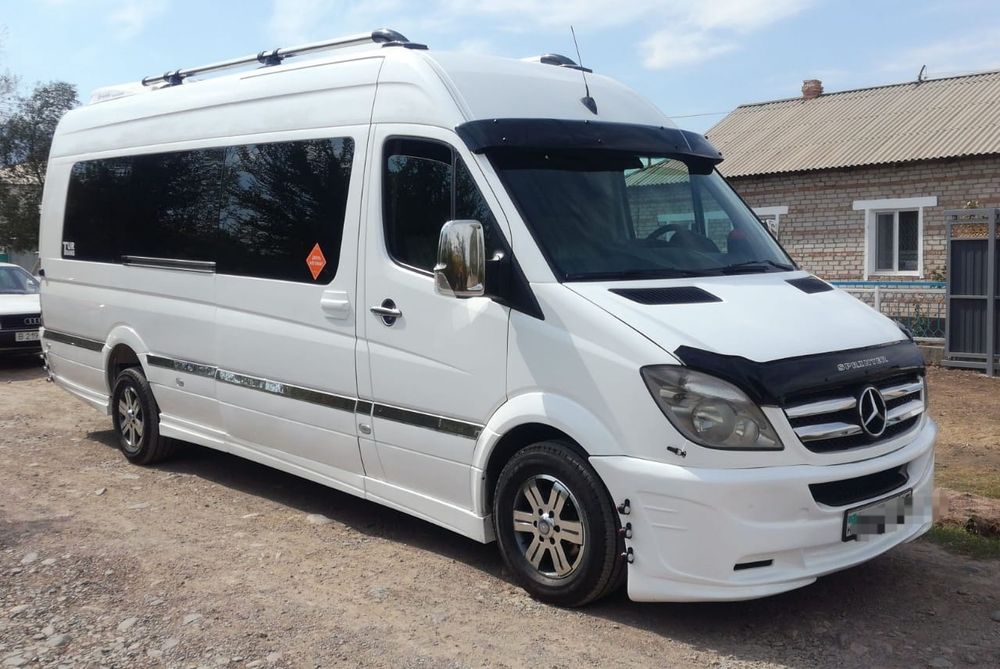 Mercedes Sprinter W906 передний бампер Rex
