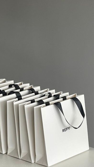 Подарочный пакет, картонная коробка, этикетка, самоклейка  и другие