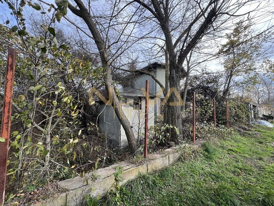 Вила в Варна, област-м-т Добрева Чешма площ 80 цена 51000